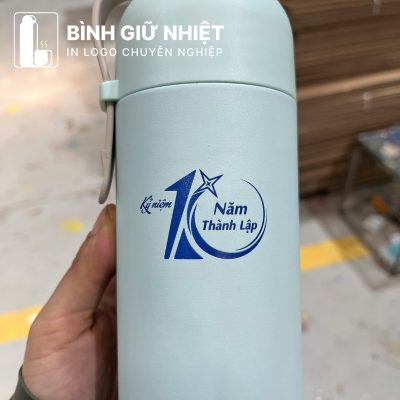 Bình giữ nhiệt quà tặng in logo Lock&Lock có dây xách dung tích 490ml BGN-37
