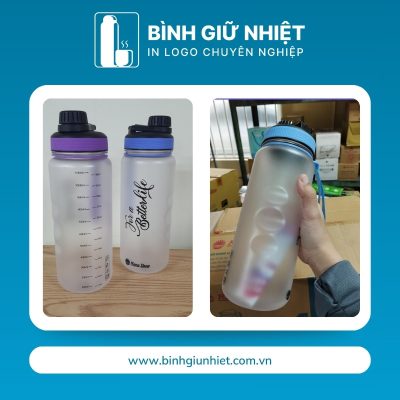 Bình nước nhựa quà tặng in logo thương hiệu Rạng Đông nút bật dung tích 1.2L BNN-09